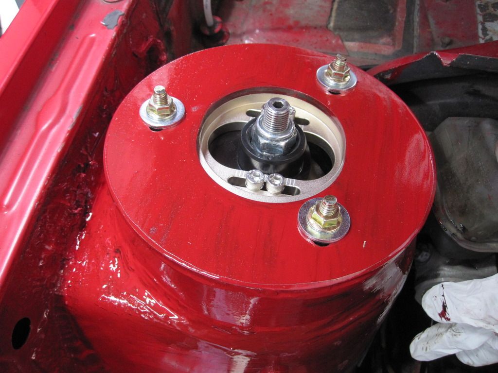 Raised front turrets & MK5 Golf top mounts Club GTI